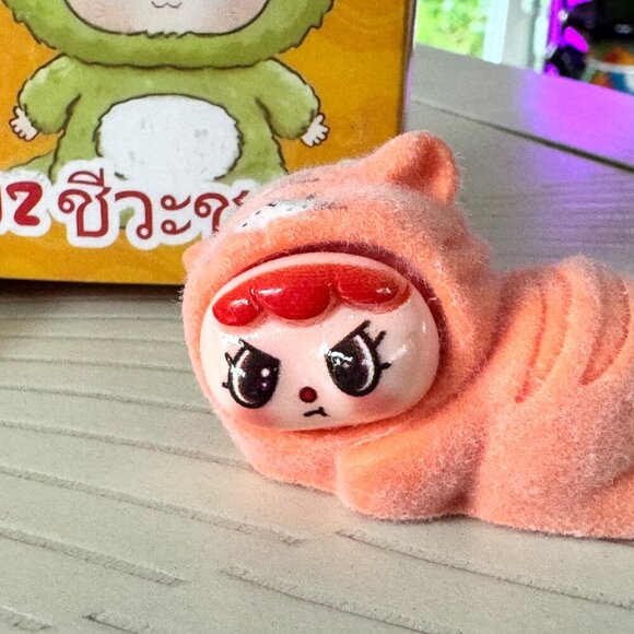 MINISO Vinyl Doll Collectible Blind Box Figure – Cute Kawaii Character Toy - Picture 3 of 9